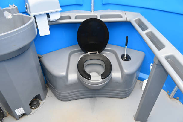 Best Porta potty rental near me  in Charlestown, MD